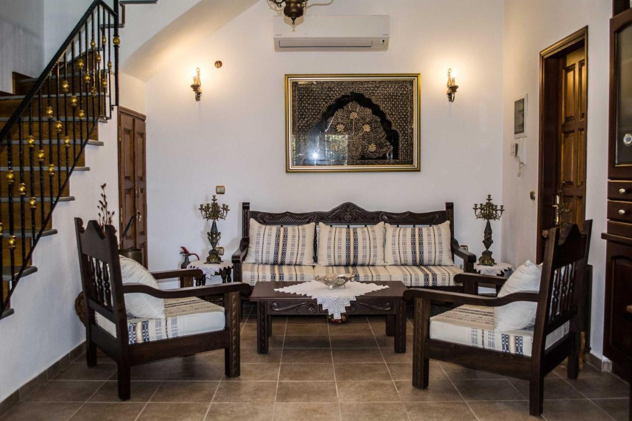 Villa Gem Moni Evaggelistrias ภายนอก รูปภาพ