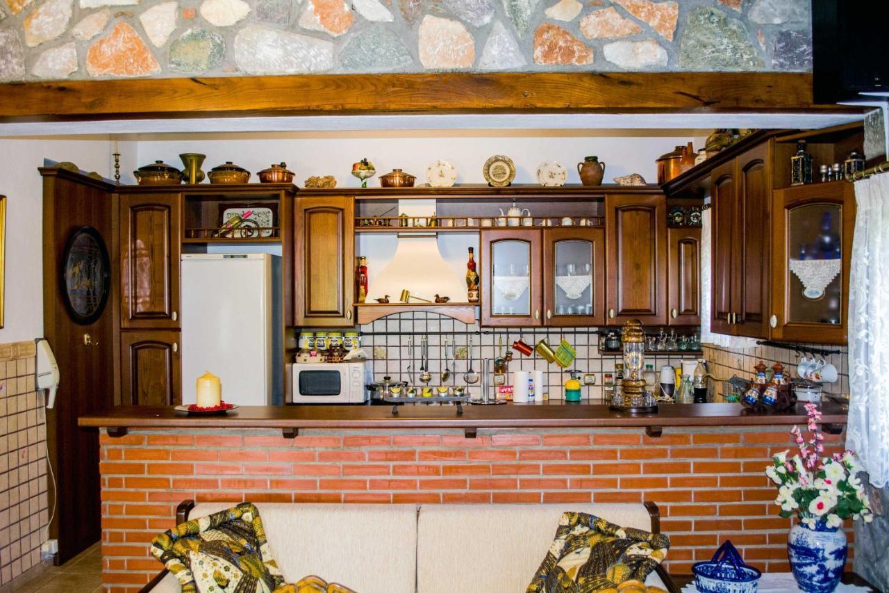 Villa Gem Moni Evaggelistrias ภายนอก รูปภาพ